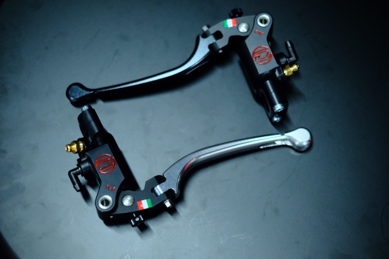 Discacciati - Cùm côn billet Ø16×19 dầu Dot 4