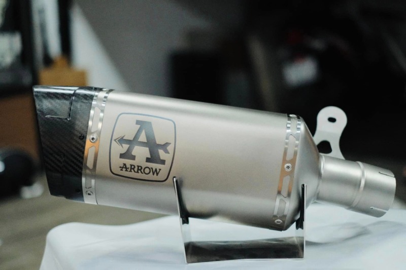Arrow - lon pista họng 60mm cho các loại xe
