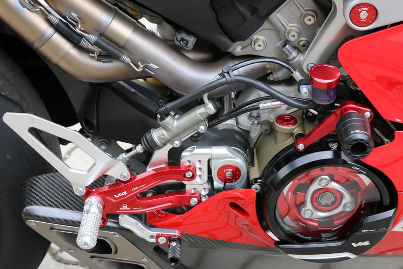 CNC Racing - Chụp lỗ gác chân V2/V4/SFS V2/ SFS V4/899/959/1199/1299