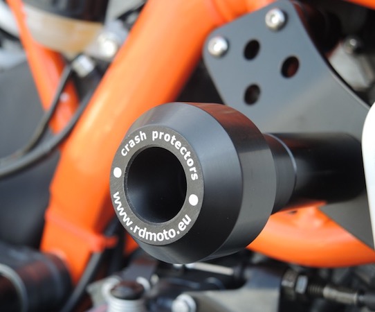 Chống đổ sườn RD moto KTM RC 390/200/125 1cặp Đen-Trắng