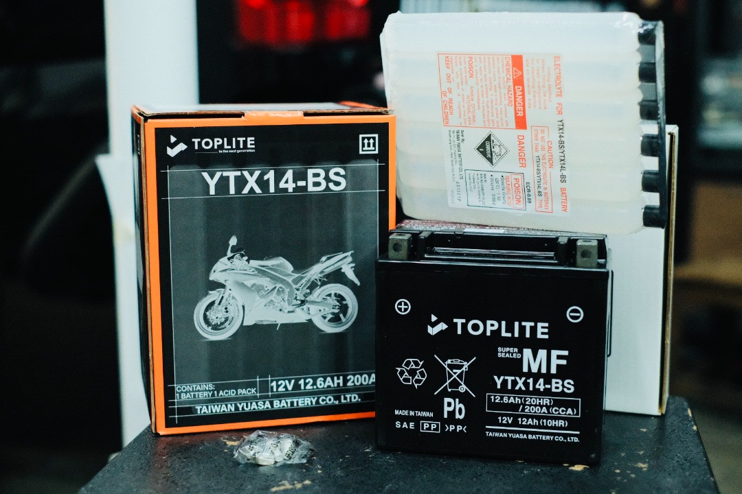 Battery YTX14-BS YUASA 12V 12.6Ah - MotoMoto