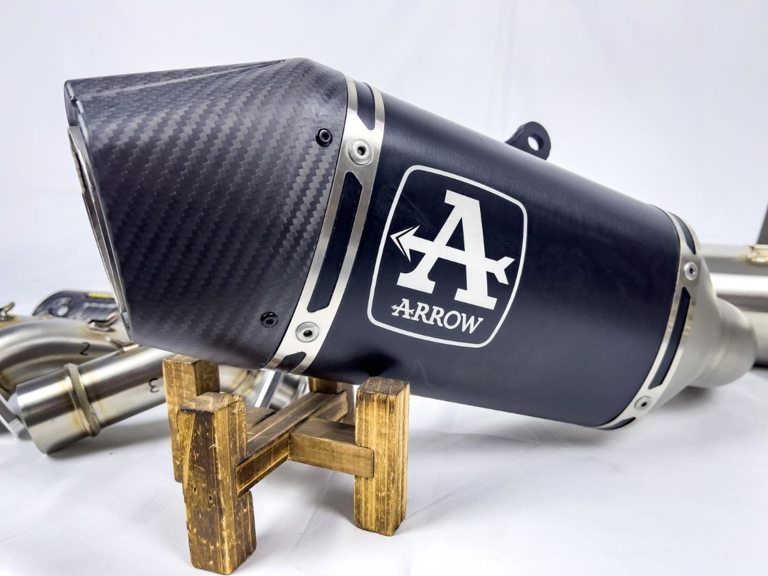 Arrow - Full system Veloce Triumph Trident 660